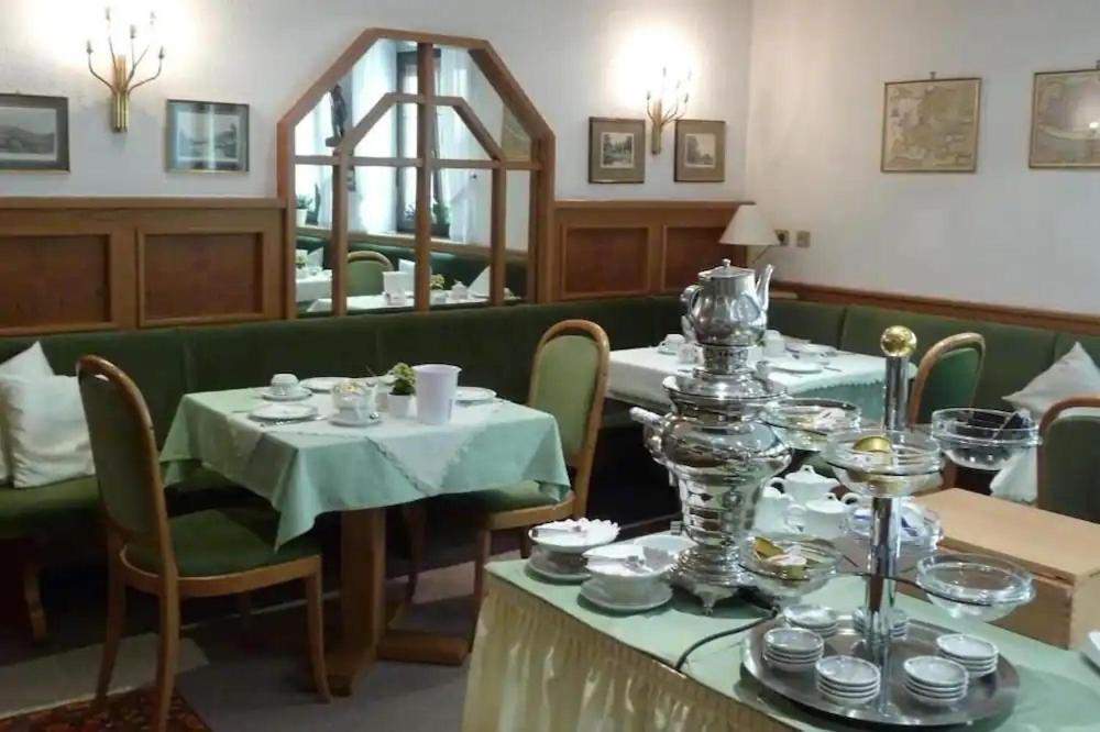 Hotel Schiff 拉施塔特 外观 照片